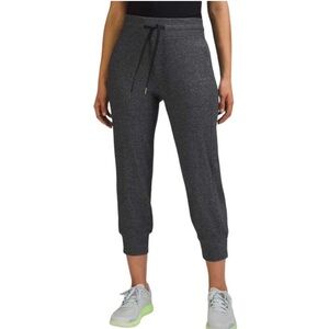 Lululemon Sweatpants Ready To High-Rise Cropped Jogger Gray size 2